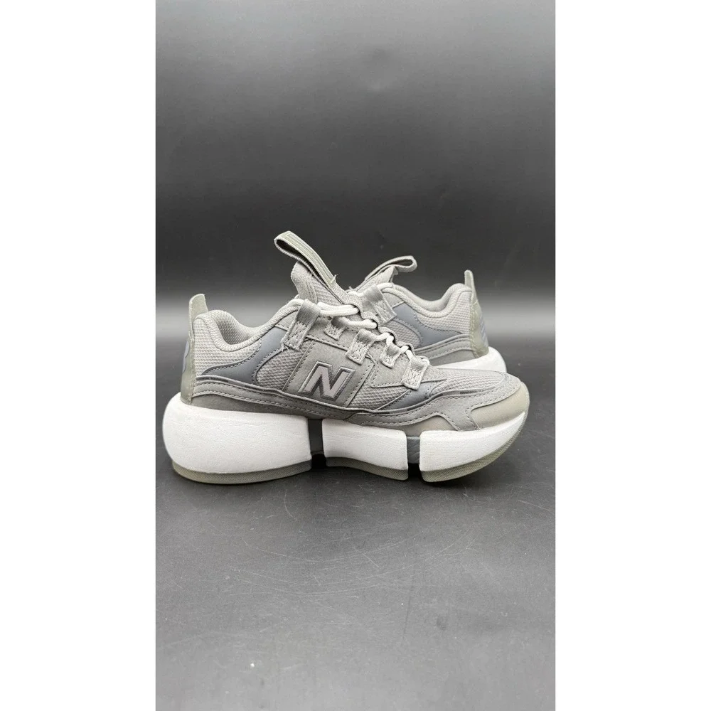 New Balance Vision Racer Jaden Smith Mens Size 5 MSVRCJSD Athletic Cushioned